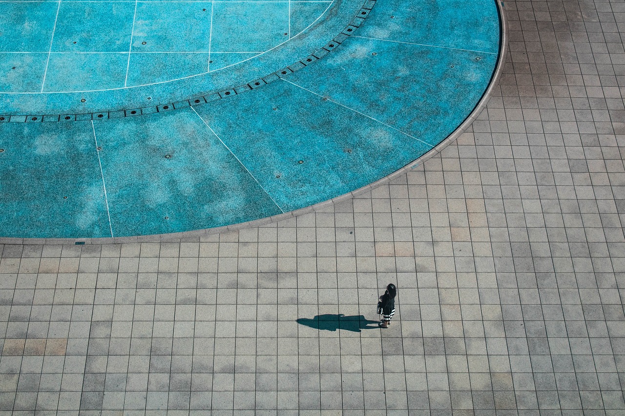 découvrez notre piscine chauffée, idéale pour profiter de baignades agréables tout au long de l'année. détente, confort et plaisir garantis dans un espace parfaitement conçu pour votre bien-être.